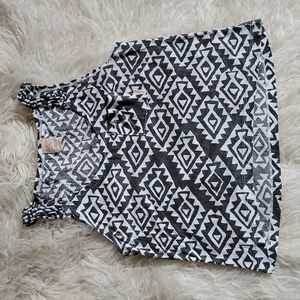 DESIGNER'S CLOSET by BILLABONG Aztec Tribal Print Pocket Front Swing Tank